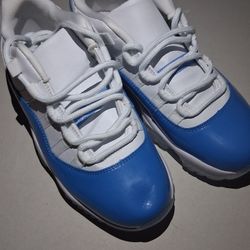 Jordan 11  UNC