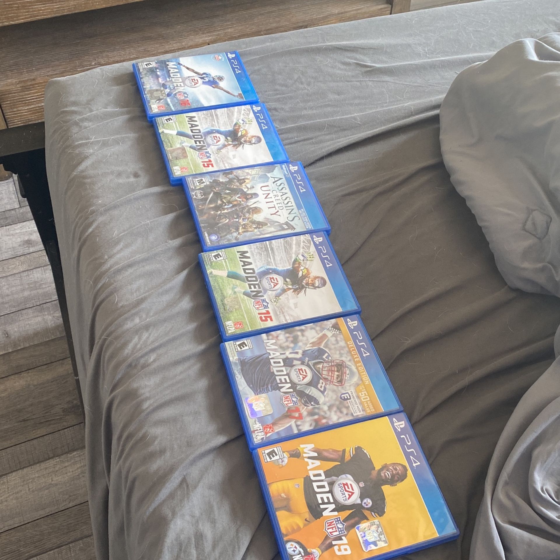 PS4 Videogames