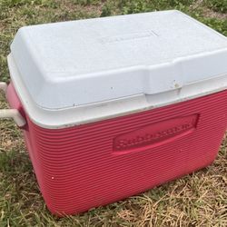 Rubbermaid Cooler Camping Red
