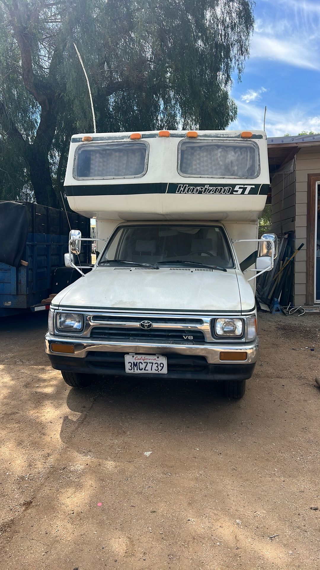 Toyota 92 Horizon RV