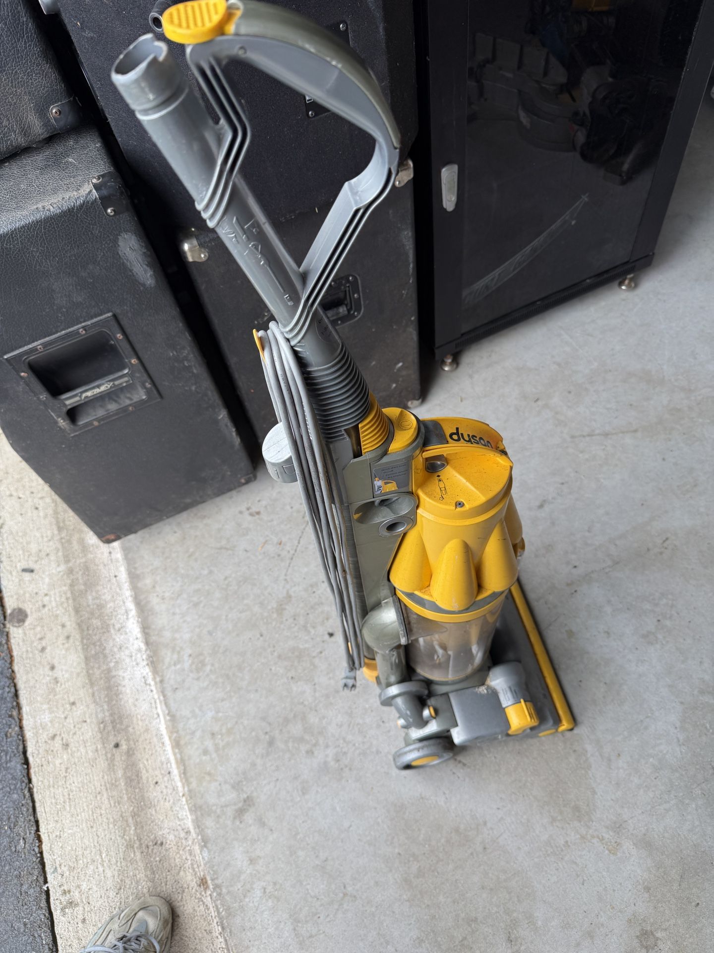 Dyson DC-07 Upright Vacuum