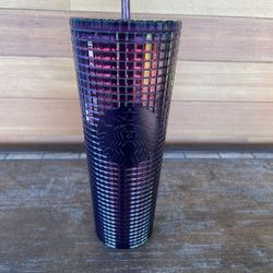 Starbucks 2020 Holiday - Studded Grid Cold Cup Tumbler  24 Oz Venti  Berry Plum