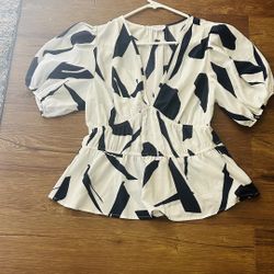 White & Navy Blue Print Puff Sleeve Top 