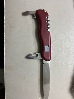 Victorinox Picknicker exc $50