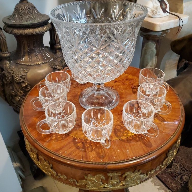 Shannon Crystal By Godinger 95$ for Sale in Alamo Heights, TX