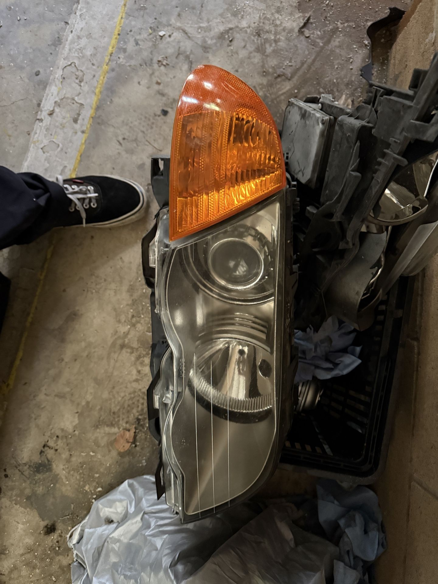 E46 Bmw Headlight And Corner Light