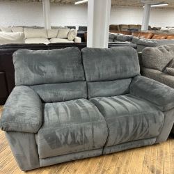 Delivery Available blue loveseat recliner