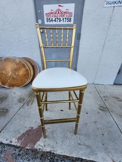 Used chiavari chairs s,a,l,e