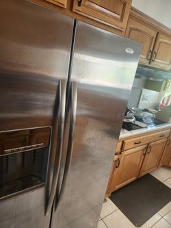 Refrigerator For sale