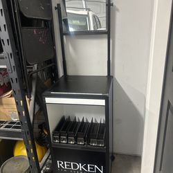 Redken display