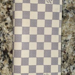 LV Wallet 