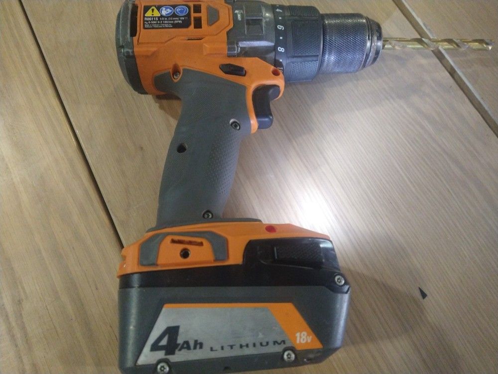 18v Brushless Cordless 1/2 In. Hammer Drill/ Driver And 4 ah Battery