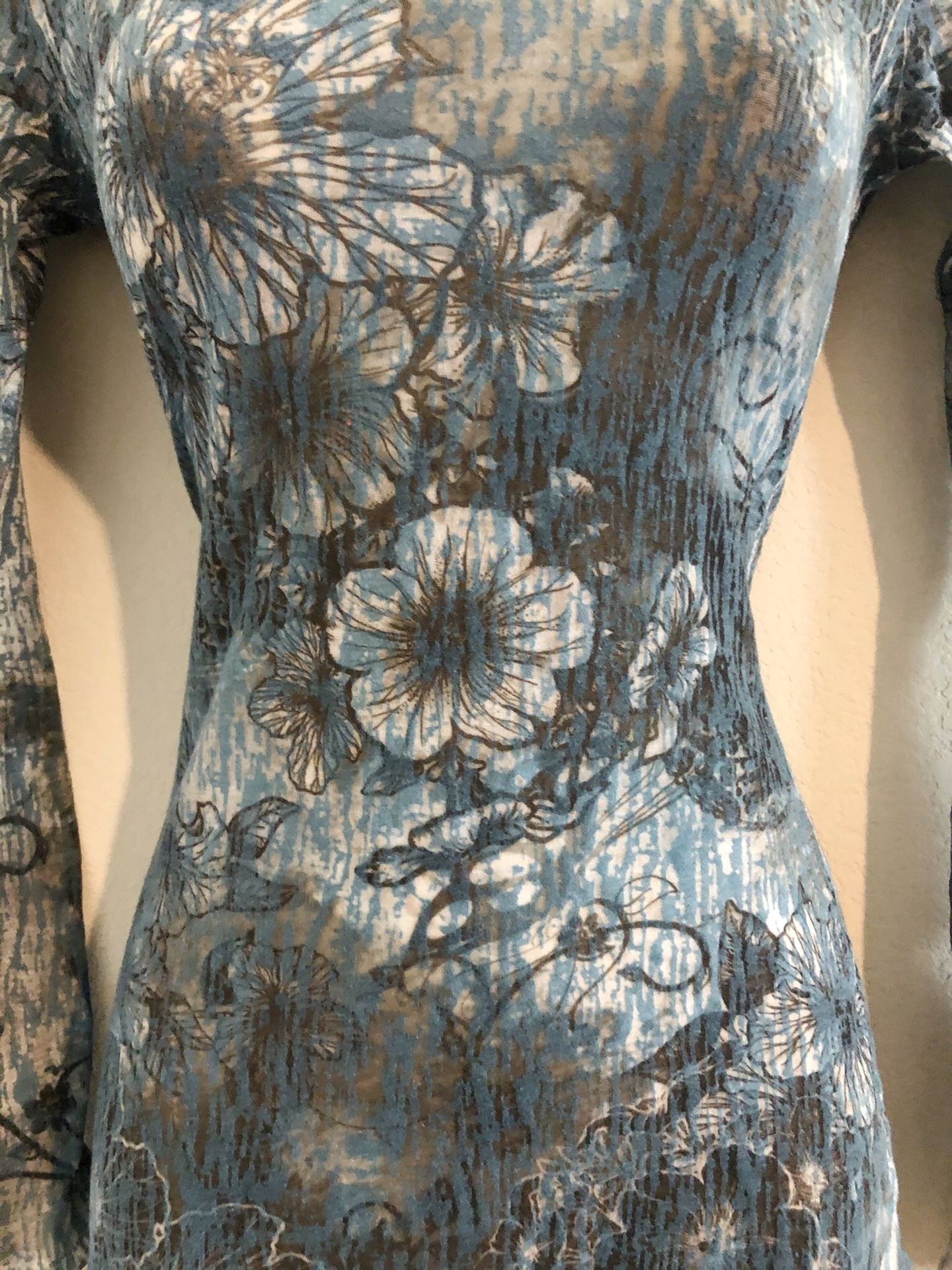 Like new Popinjay sheer top.