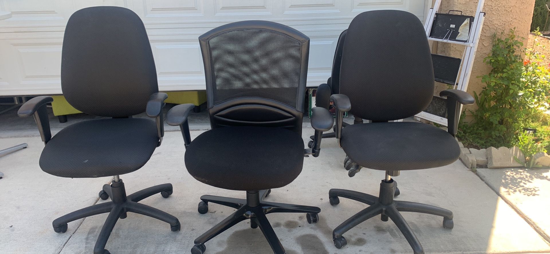 Black Office Chairs 25 Each for Sale in Las Vegas, NV OfferUp