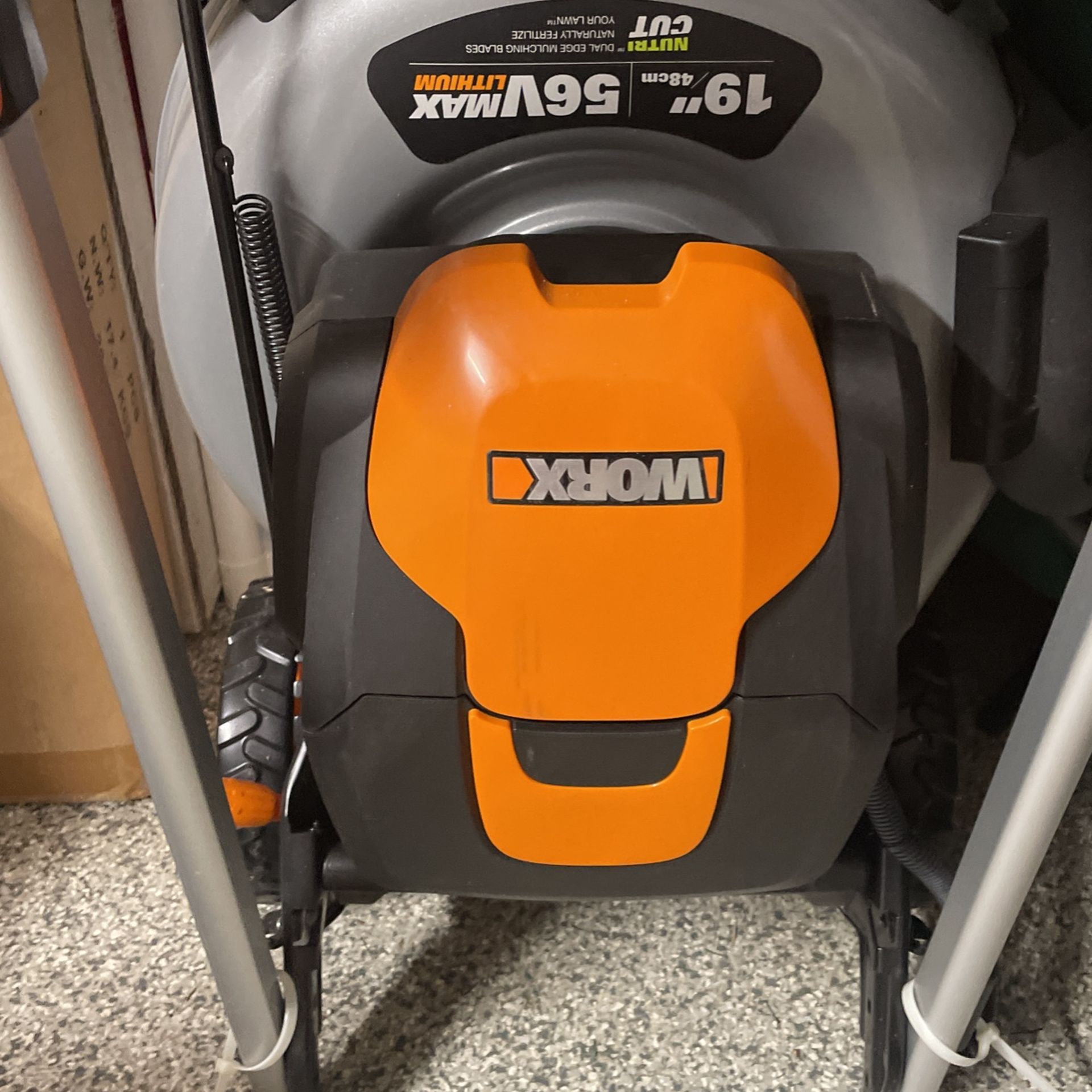I Works Mower