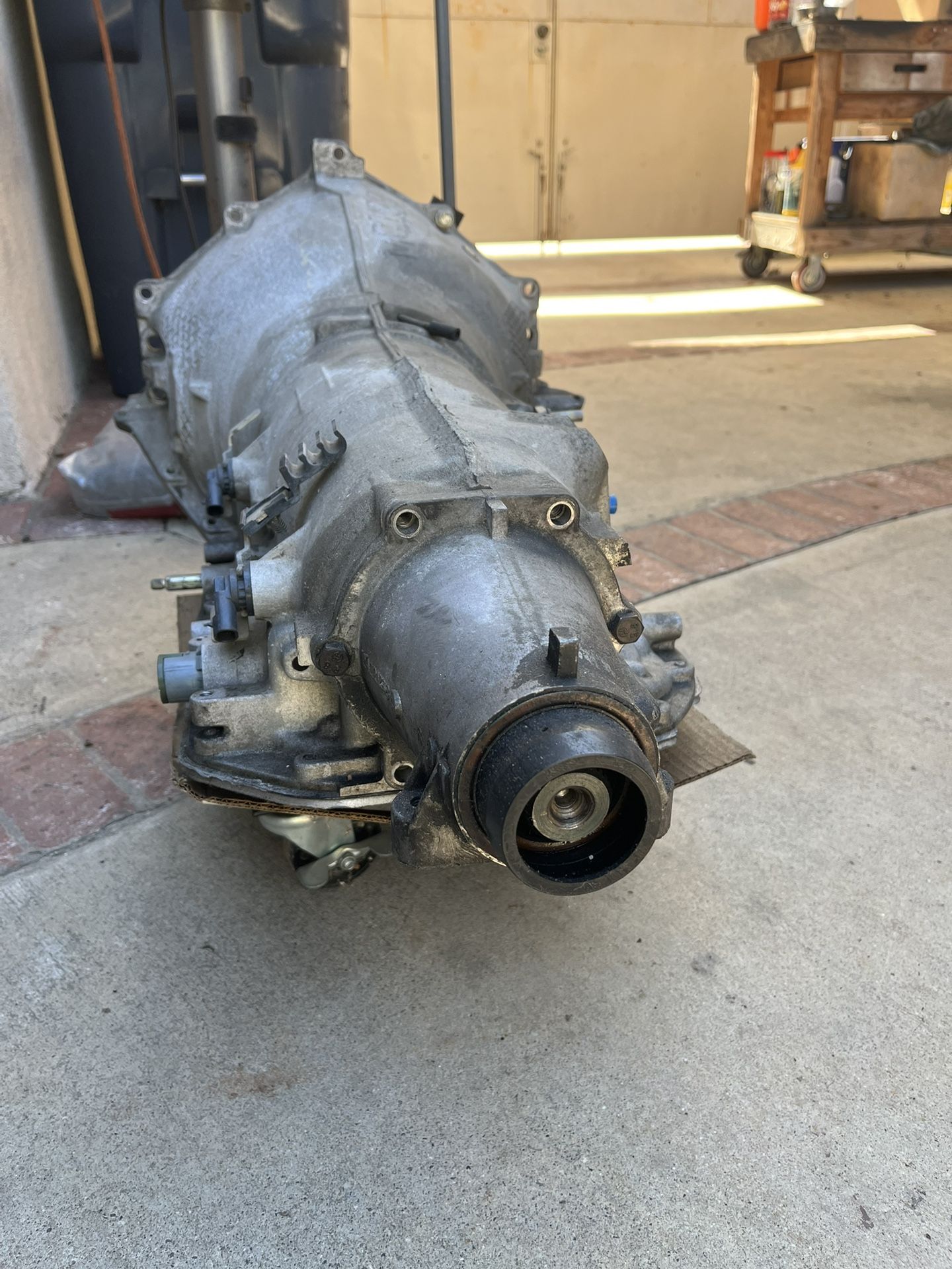 Chevy GMC 4l80e 2WD Core for Sale in Orange, CA OfferUp