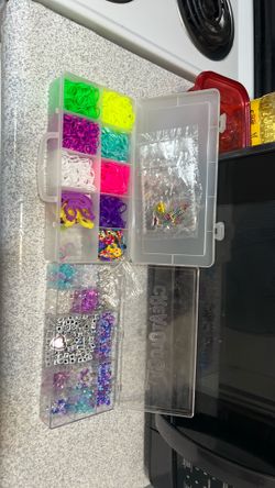Bracelet maker