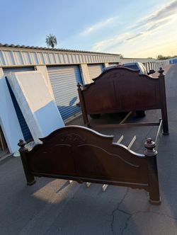 King Bed Frame And Box Spring Heavy Wood