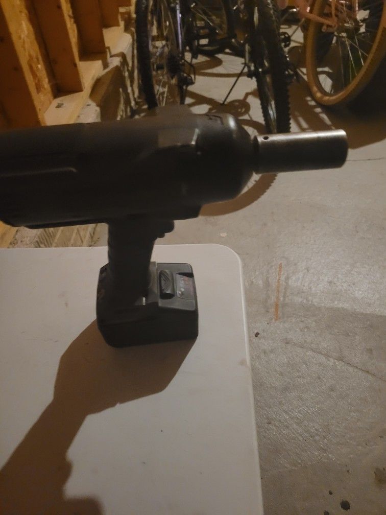 Impact Driver (Snap On)