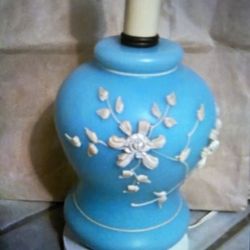 Beautiful Antique Blue /white Lamp