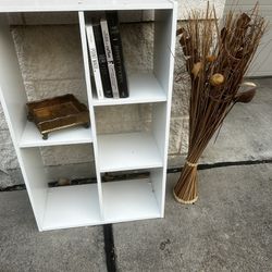 Small Book Shelf 