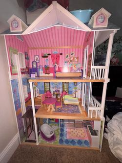 Large Dollhouse