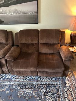 Recliner couches
