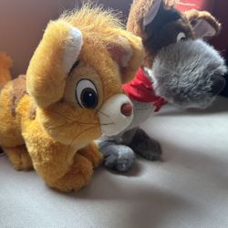 Oliver And Company Plush 