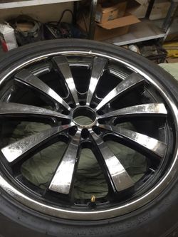 4 rims for a Lexus