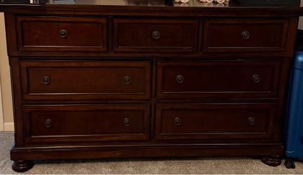 King size bedroom set
