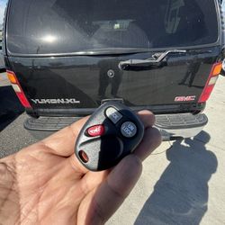 Llaves De Autos / Car Keys And Remotes 