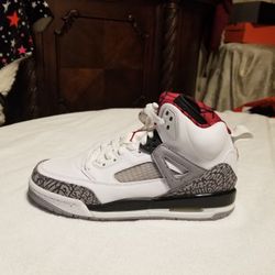 Jordan spizike Size 6.5y 