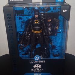 Mcfarlane Deluxe Batman Returns Michael Keaton