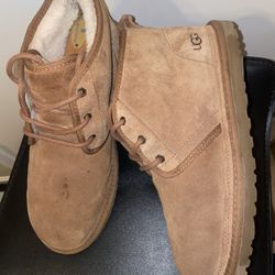 Men UGG BOOTS SIZE 11