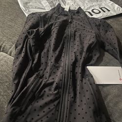 Lululemon Polka Flock