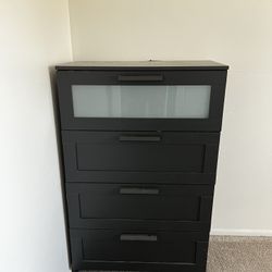 4 Drawer Dresser 