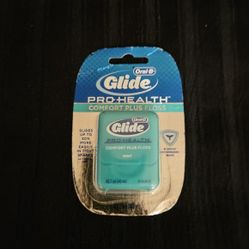 Oral-B Glide Pro Health Comfort Plus Floss 