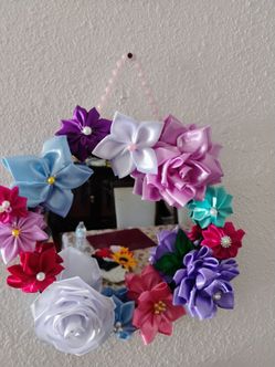 Eternal flowers mirror