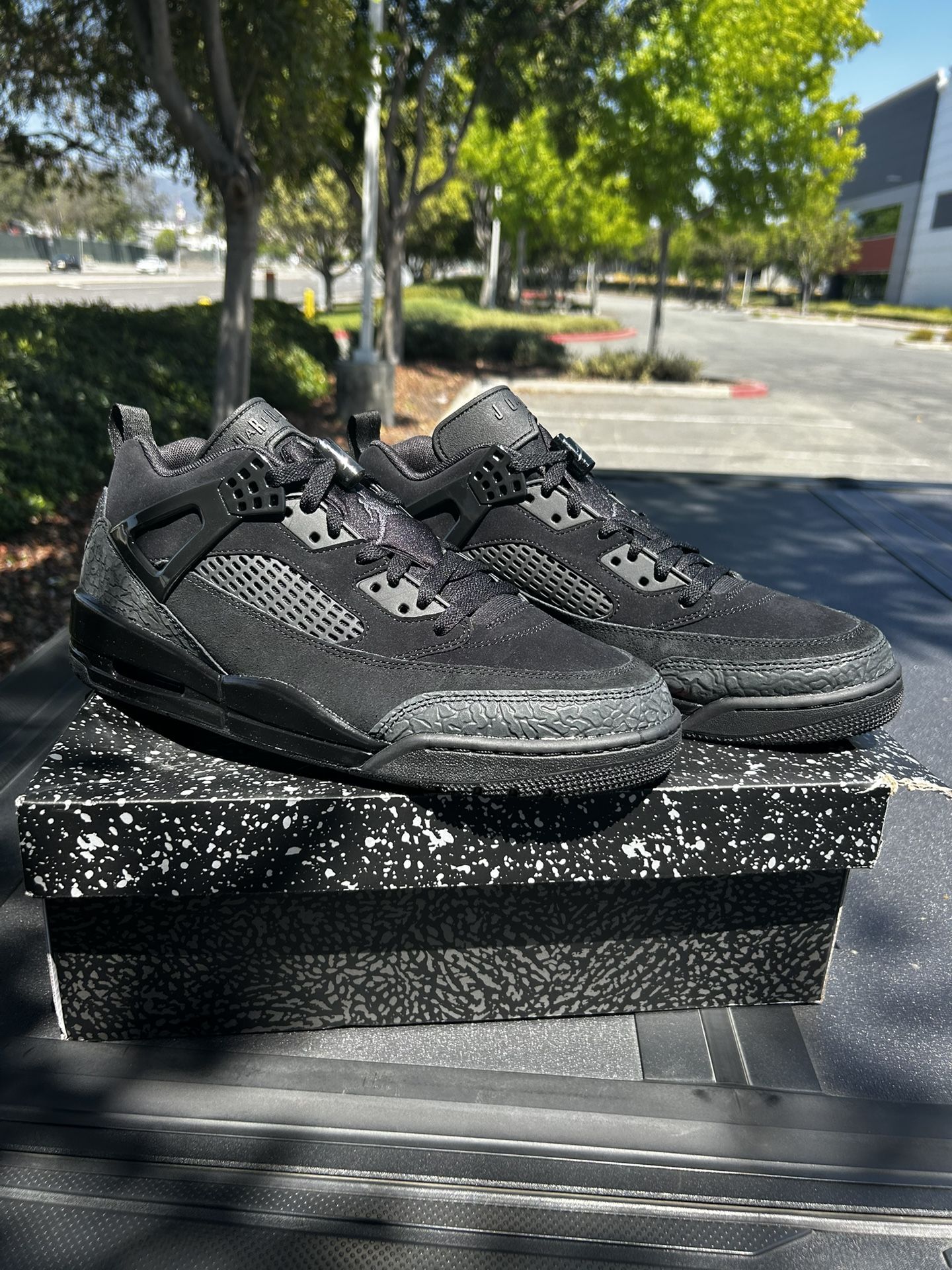 Jordan Spizike Low 11
