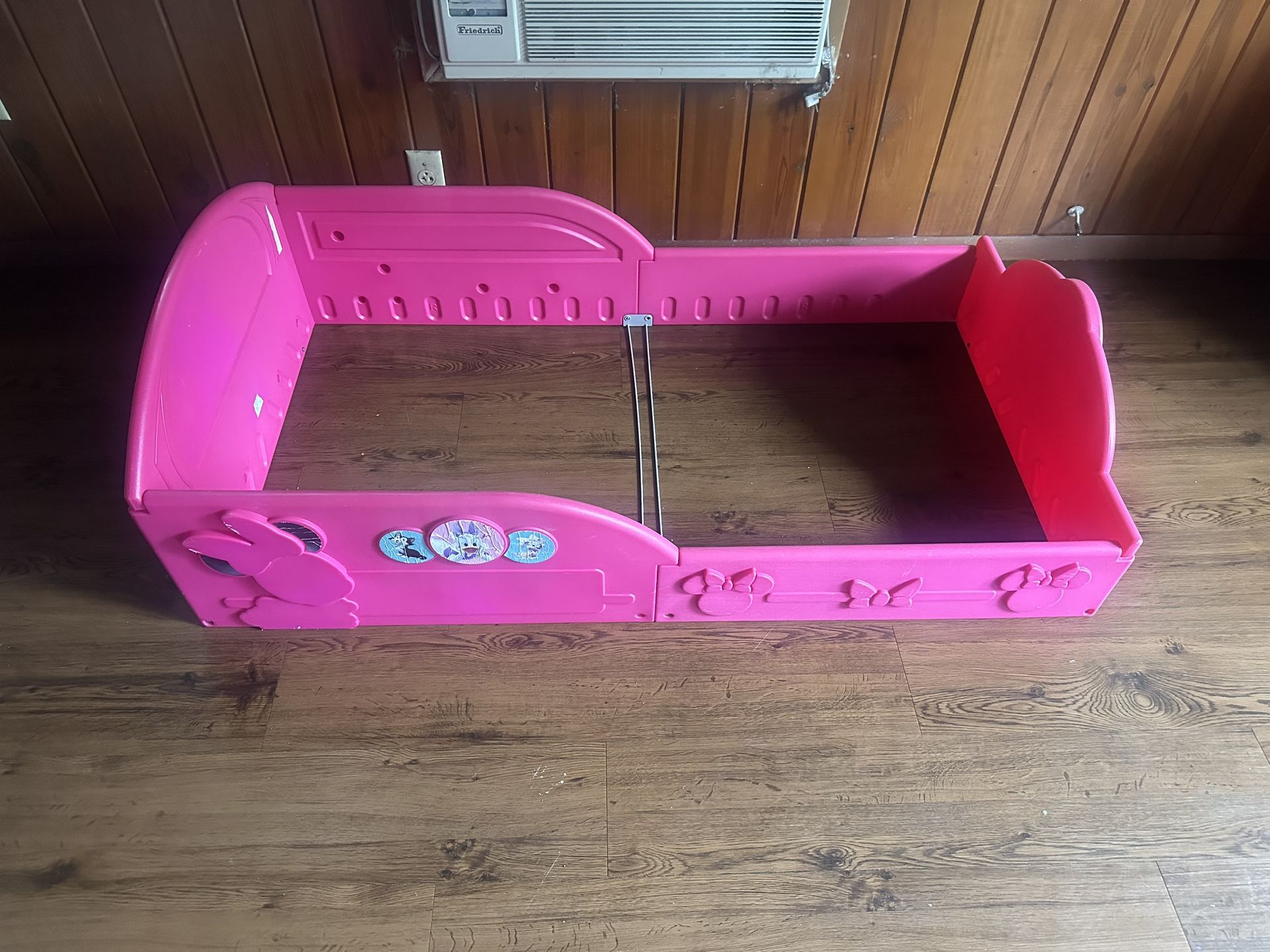 Toddlers Bed