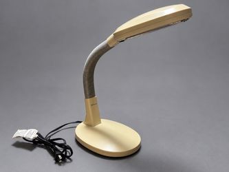 Verilux Original Natural Spectrum Desk Lamp VD01 Ivory 27W Flexible Goosenecks