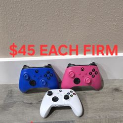 XBOX ONE CONTROLLERS, GREAT CONDITION, FIRM PRICE, READ DESCRIPTION