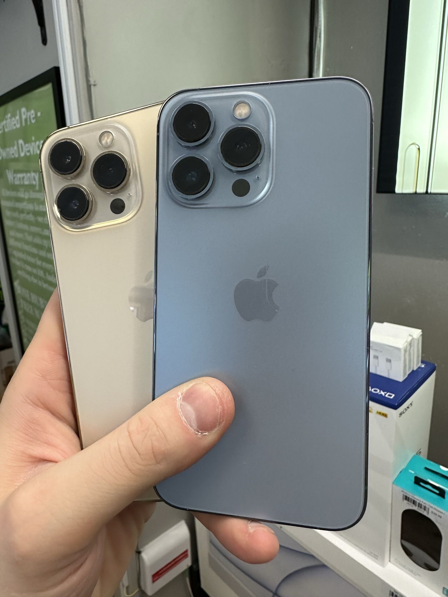 Unlocked iPhone 13 Pro 128GB - All Colors