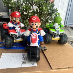 Mario And Yoshi Figurines 