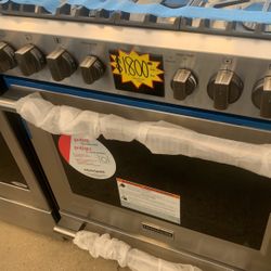 New Scratch And Dent Frigidaire Slide In Convection Oven 6 Months Warranty .