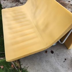 futon 