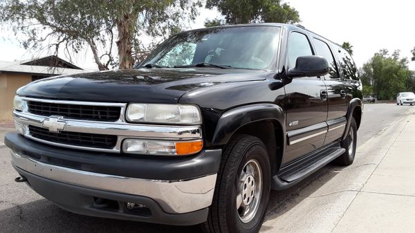 2000 Chevy Suburban 4x4 leather seats sunroof new tires ... 2000 Chevy Suburban 4x4 leather seats sunroof new tires ...