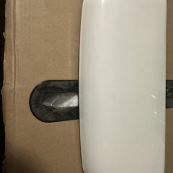 Mansfield Toilet Lid