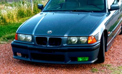 1999 BMW 323i