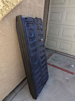 Ford Maverick tailgate door